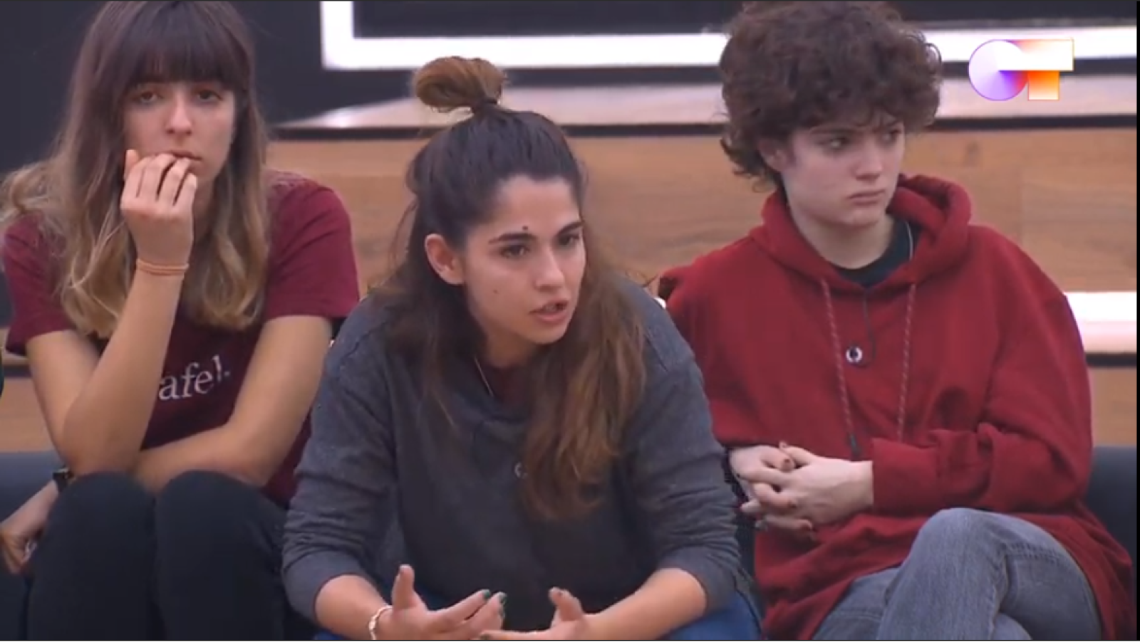 Anajú habla sobre su experiencia en el atentado de Barcelona ante Sor Lucía Caram en su visita a la Academia de Operación Triunfo 2020.