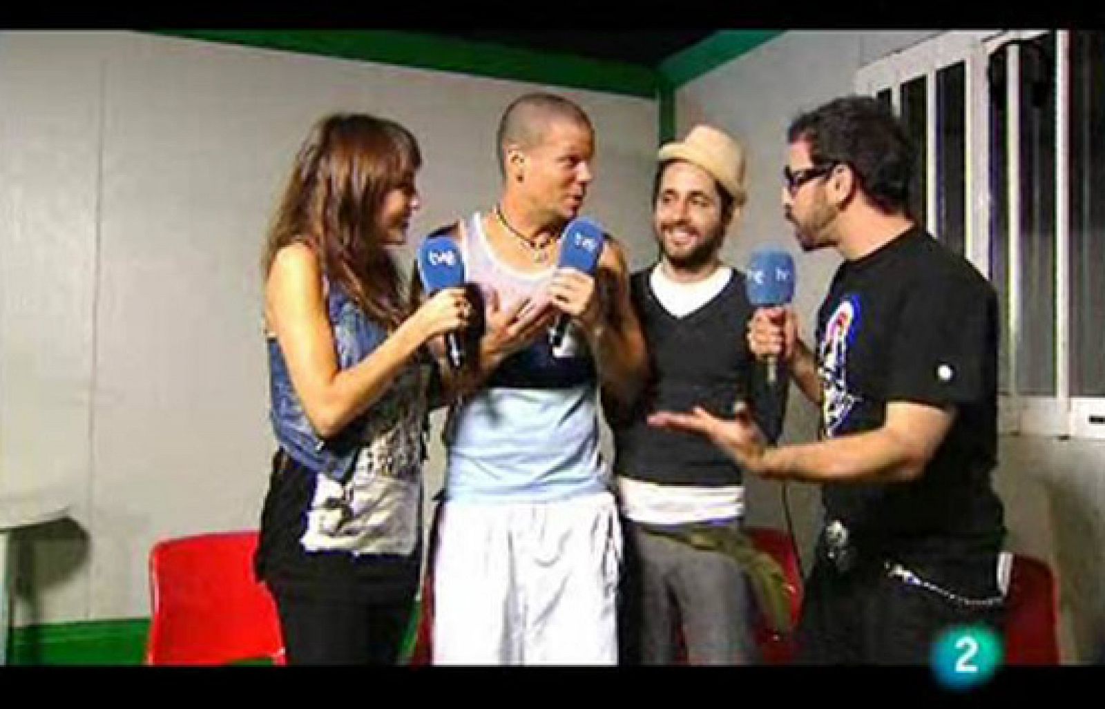 No disparen al pianista - Calle13