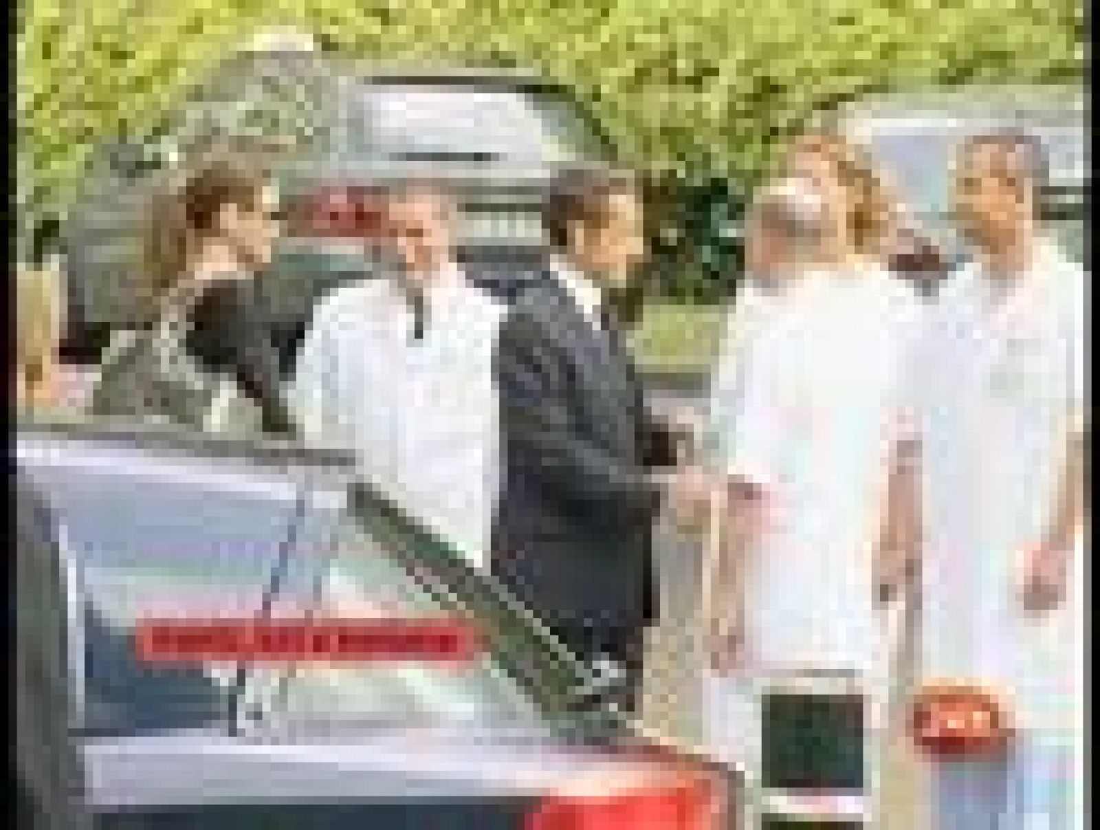 Sarkozy abandona el hospital | Ver