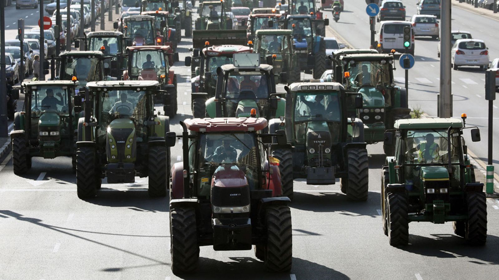 Protestas de agricultores en varios puntos del país