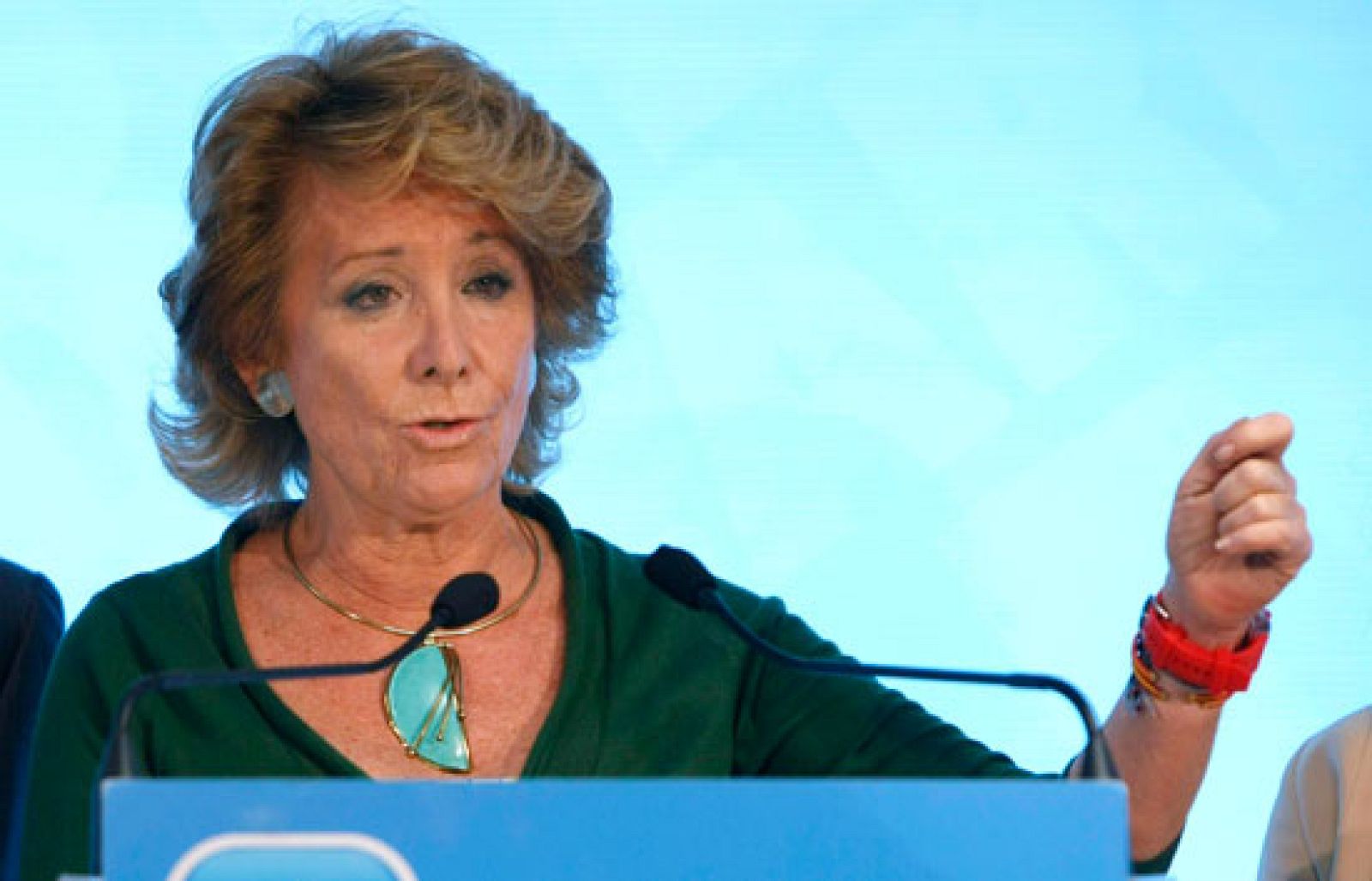 Aguirre llama a Zapatero "sindicalista retrógrado piquetero" | Ver