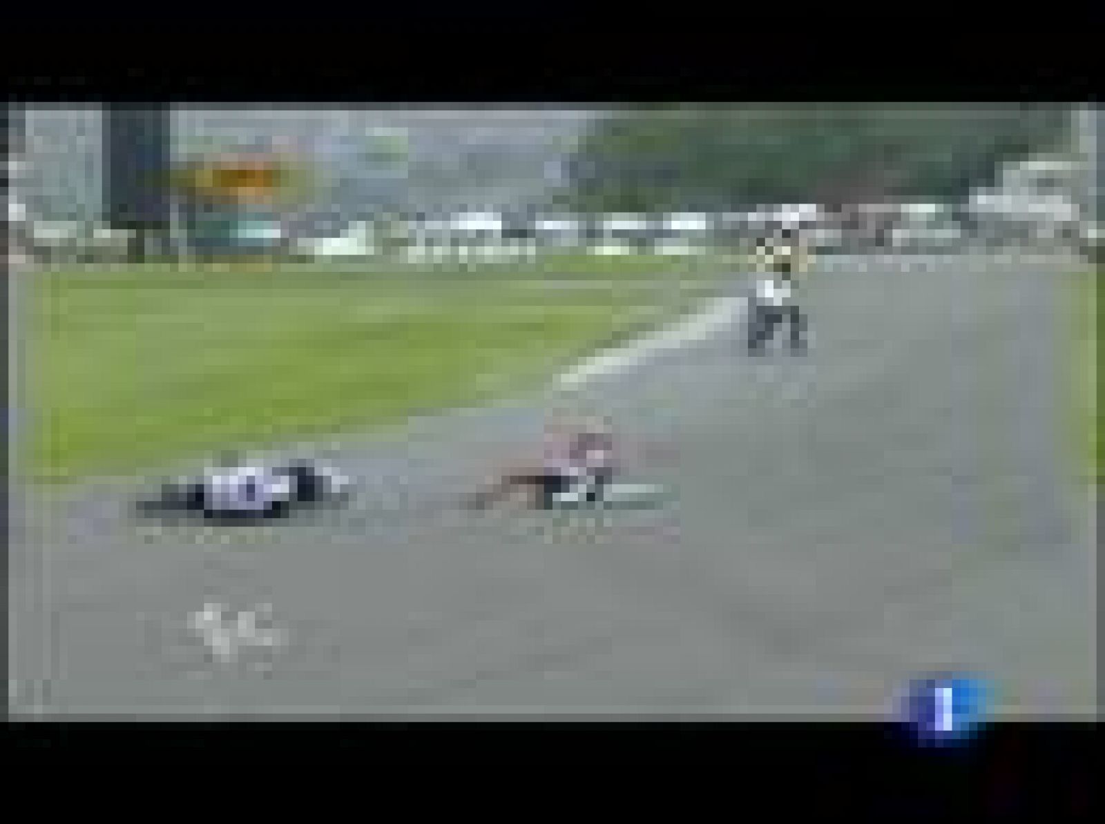 El Gran Premio de Gran Bretaña de MotoGP se vio deslucido por la lluvia. El motociclismo español tuvo una participación discreta, con sólo dos podios en las tres categorías.