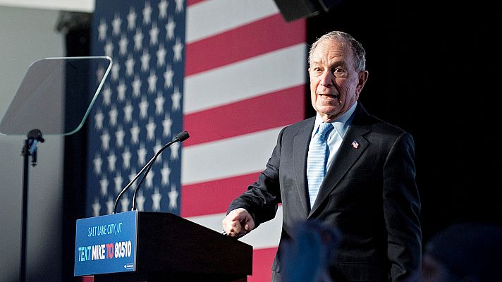 El candidato Bloomberg se estrena en un agrio debate