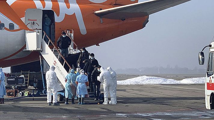 Protestas en Ucrania por los evacuados por coronavirus