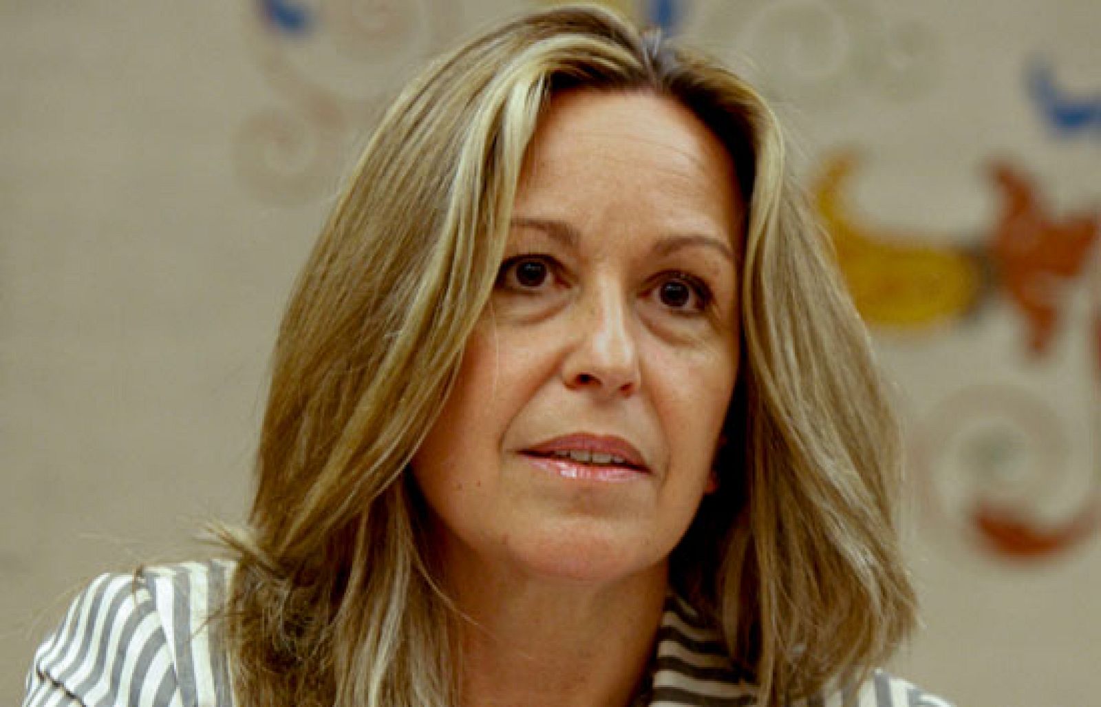 La ministra de Sanidad reconoce el aumento de los contagios por Gripe A entre adultos jóvenes - Ciencia y tecnología en Rtve.es | Ver