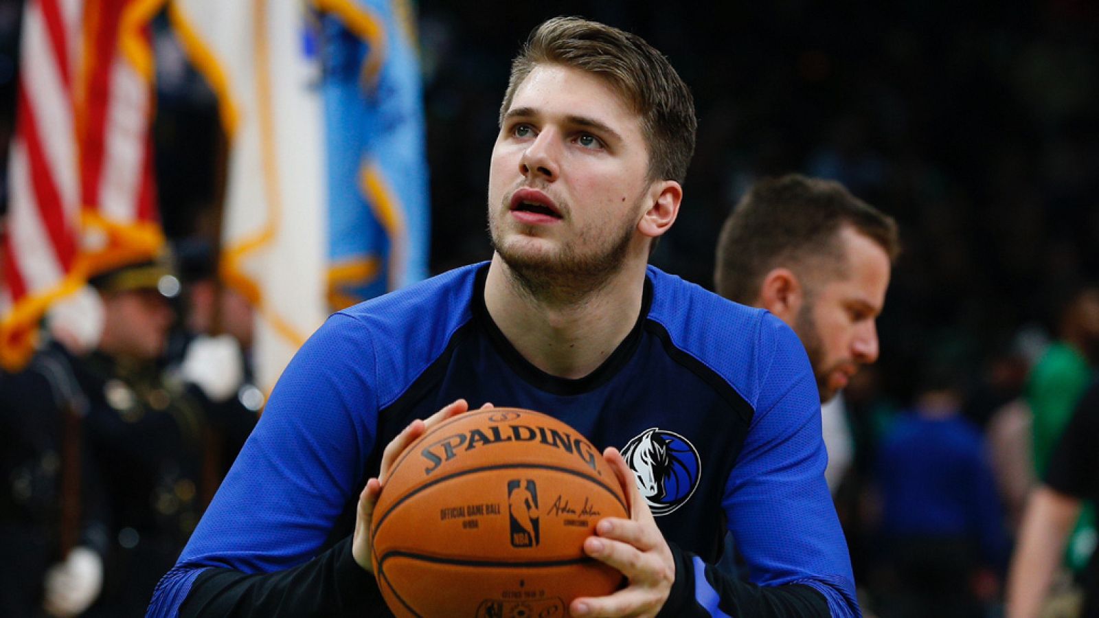 Doncic logra otro récord de precocidad