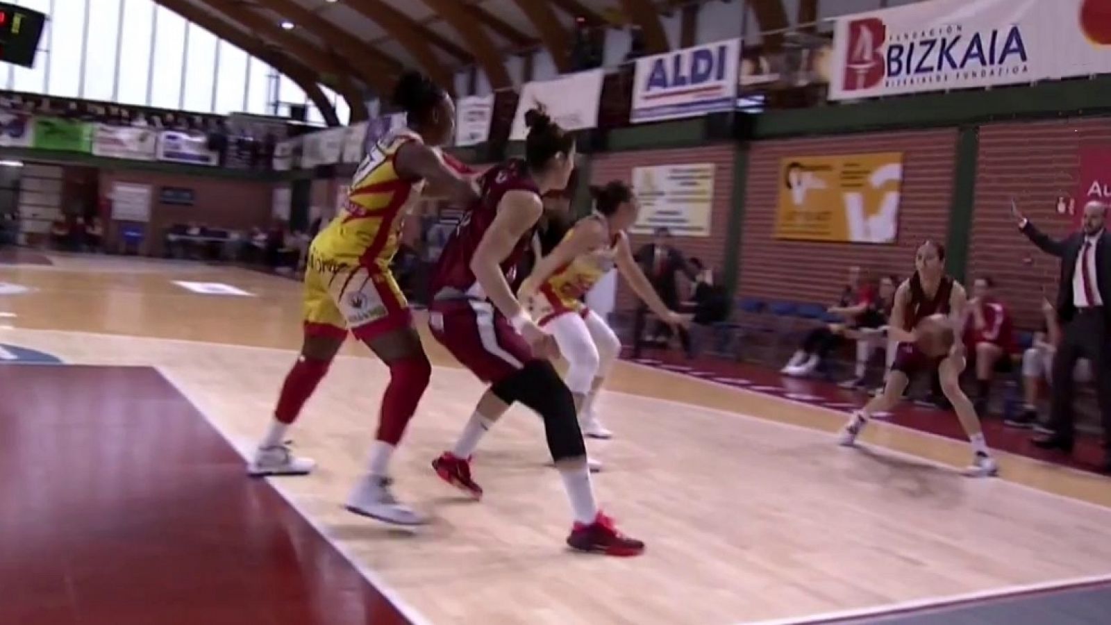 Baloncesto - Liga femenina Endesa. 21ª jornada: Lointek Gernika - Spar Citylift Girona - RTVE.es