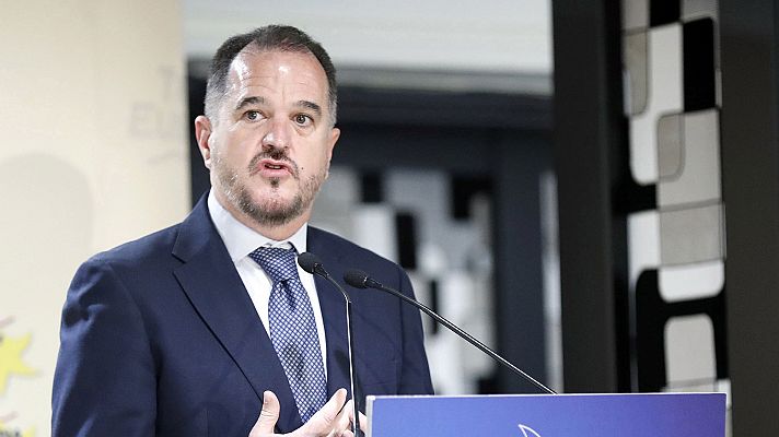 Casado propone a Iturgaiz como candidato del PP vasco