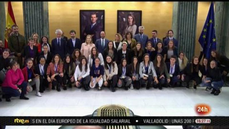 Parlamento - El reportaje - Firma del primer convenio profesional del fútbol femenino - 22/02/2020