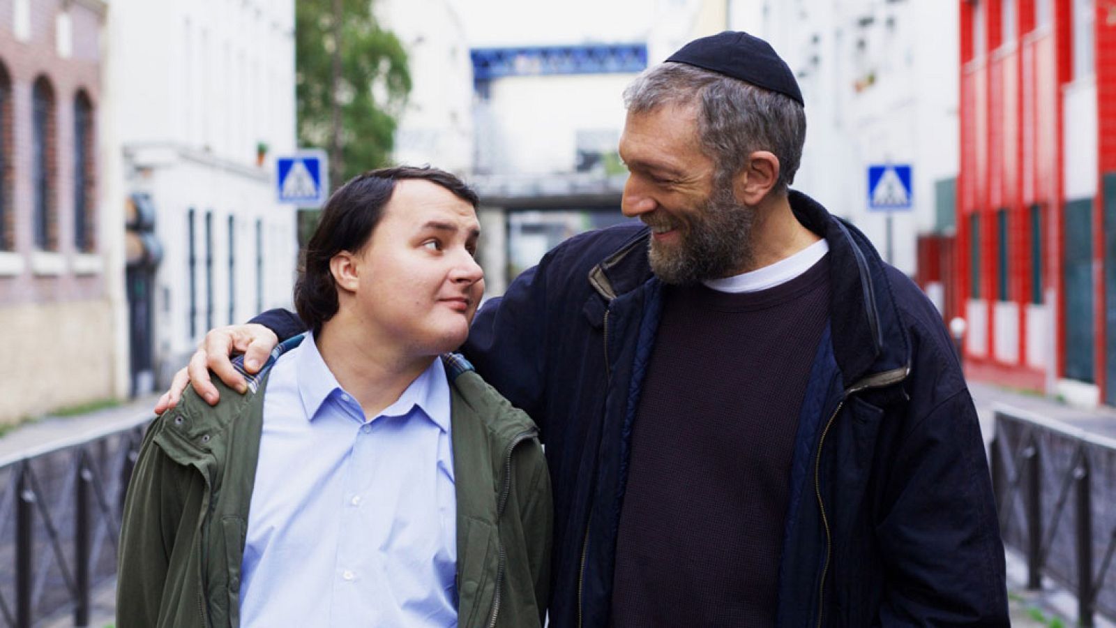 Tráiler de la película 'Especiales' - RTVE.es