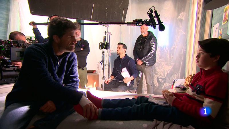 El director Ángel Gómez rueda 'Voces', una esperada cinta de terror 