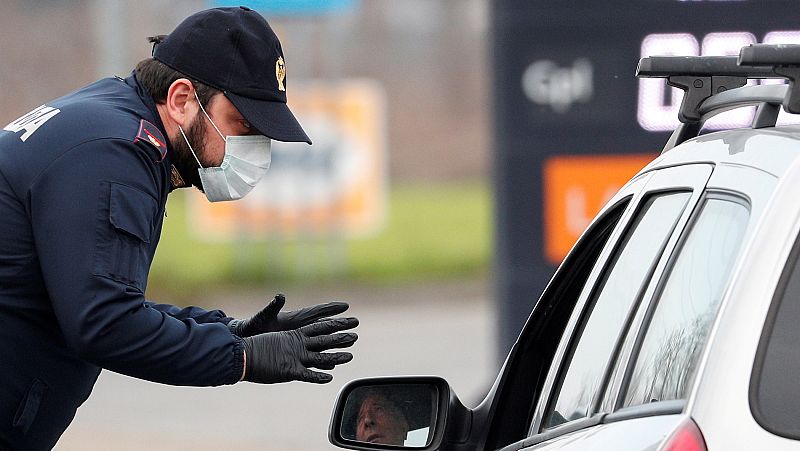 Los expertos italianos subrayan que el coronavirus es "un tipo de gripe"