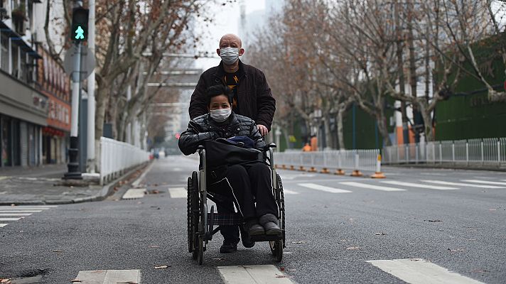 Telediario 1 - Bajan los infectados y fallecidos por coronavirus en China