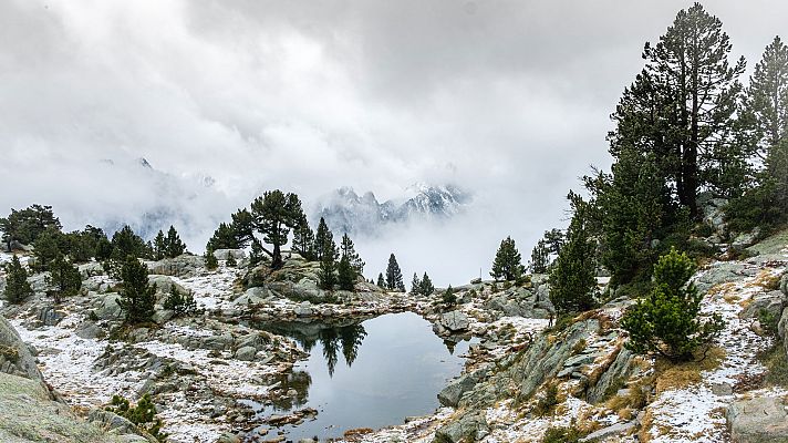 Viento fuerte en el noreste peninsular y nevadas en Pirineos