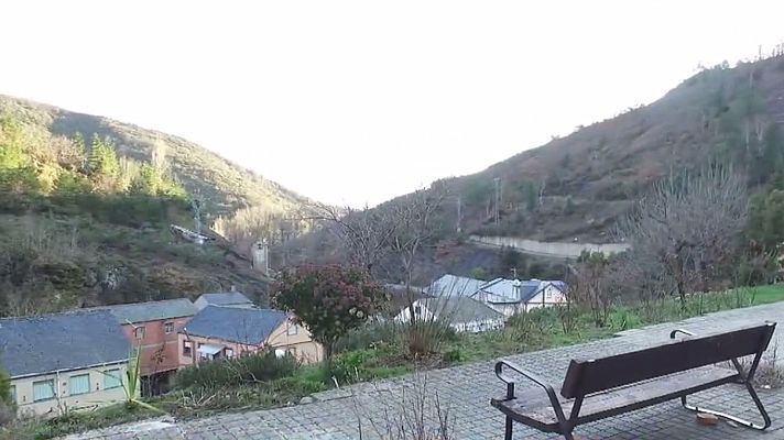 Telediario 1 - Solo quedan 3 de las viviendas en venta a 3.500 euros