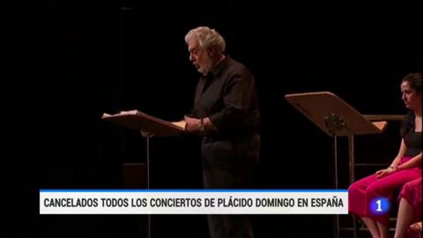 Telediario 1: Plácido Domingo cancela sus representaciones en el Teatro Real tras asumir los casos de acoso sexual | RTVE Play
