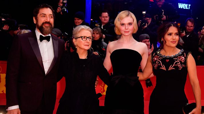 Telediario 1 - Javier Bardem presenta 'The Roads Not Taken', dirigida por Sally Potter, en el Festival de Cine de Berlín