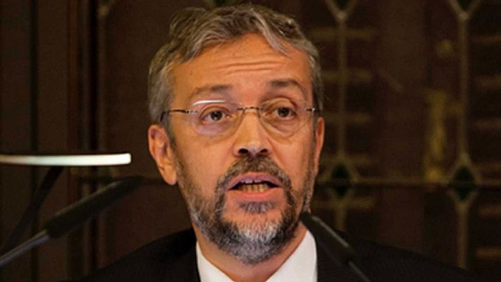 Telediario 1 - Cs tuvo a sueldo como asesor a un miembro de la Junta Electoral Central que votó recursos interpuestos por el partido