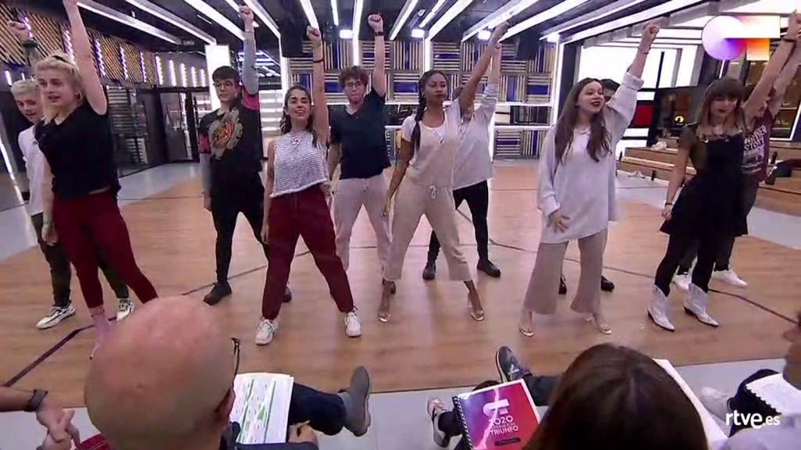 OT 2020 canta "Waka Waka", de Shakira, en el segundo pase de micros de la Gala 7 de Operación Triunfo 2020