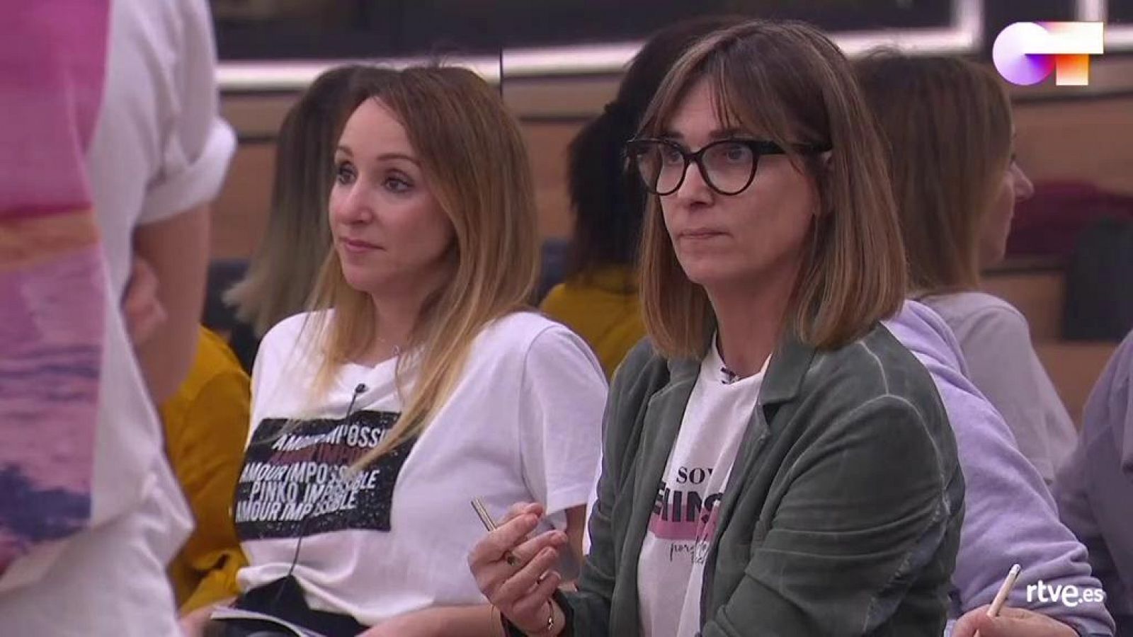 Noemí, al acabar el segundo pase de micros de la Gala 7, les ha recordado a los chicos que lo de salir a firmar es un espejismo y que no se desconcentren