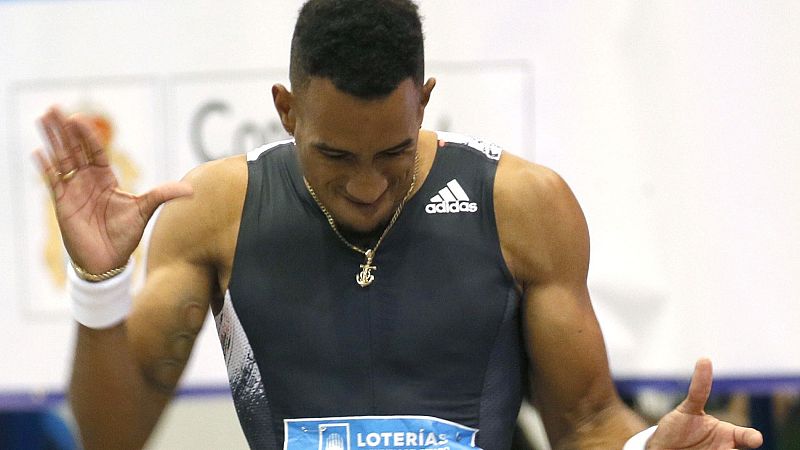 Orlando Ortega, campeón de 60 metros vallas