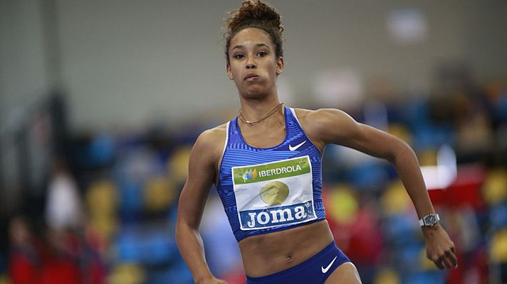 Atletismo - María Vicente: "Ha sido una temporada de pista cubierta difícil para mí pero ahora estoy contenta"