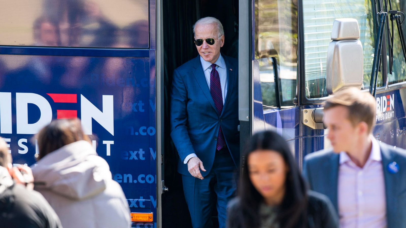 Sigue la carrera demócrata para elegir al rival de Trump en las presidenciales de noviembre