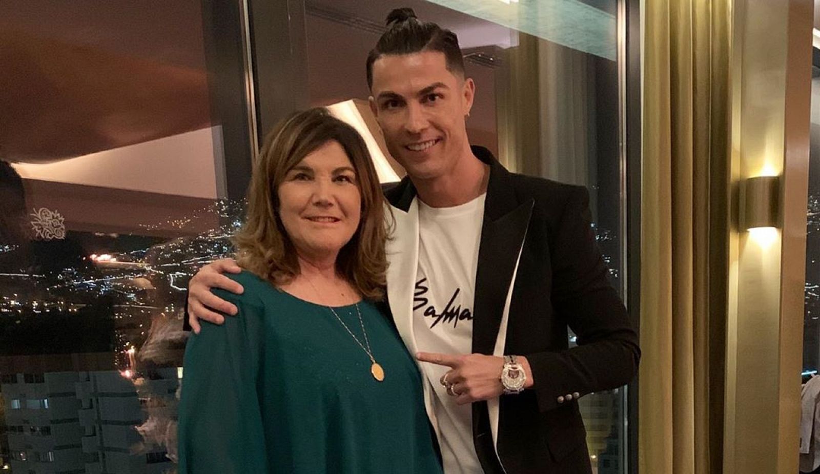 Corazón - Dolores Aveiro, madre de Cristiano Ronaldo: ingresada tras sufrir un infarto cerebral