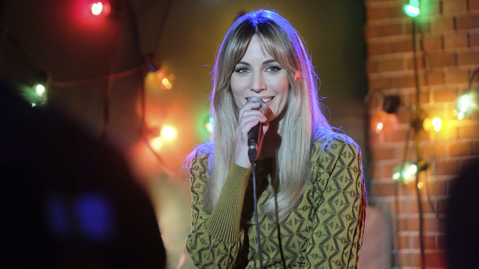 Making of: Así se grabó 'Tal vez' en 'Servir y Proteger', la nueva canción de Edurne - rtve.es - Servir y proteger | Ver