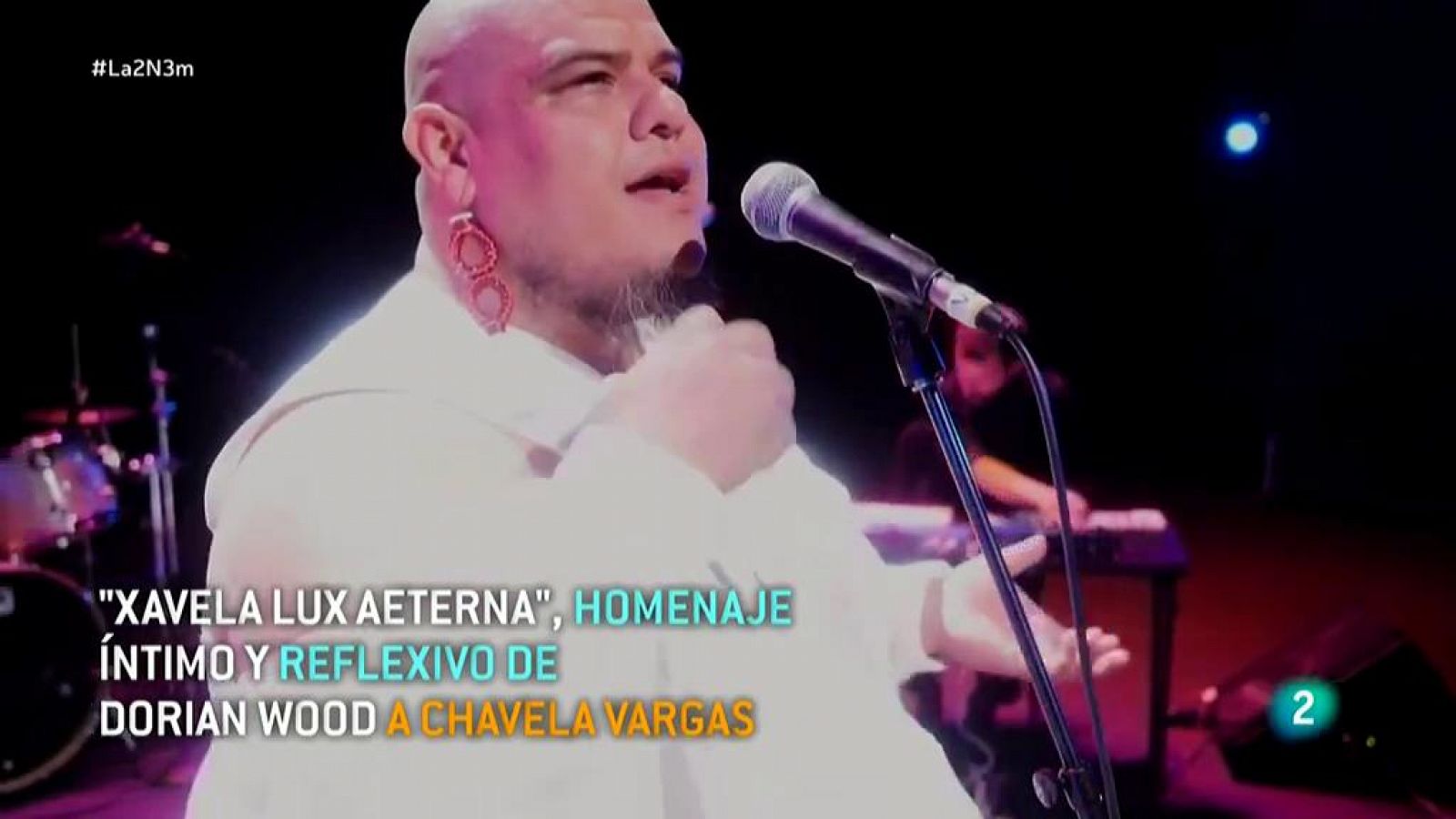 La 2 Noticias: Dorian Wood, el recuerdo íntimo y reflexivo a Chavela Vargas | RTVE Play