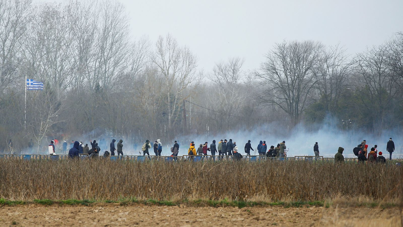 Gases lacrimógenos en la frontera de Grecia