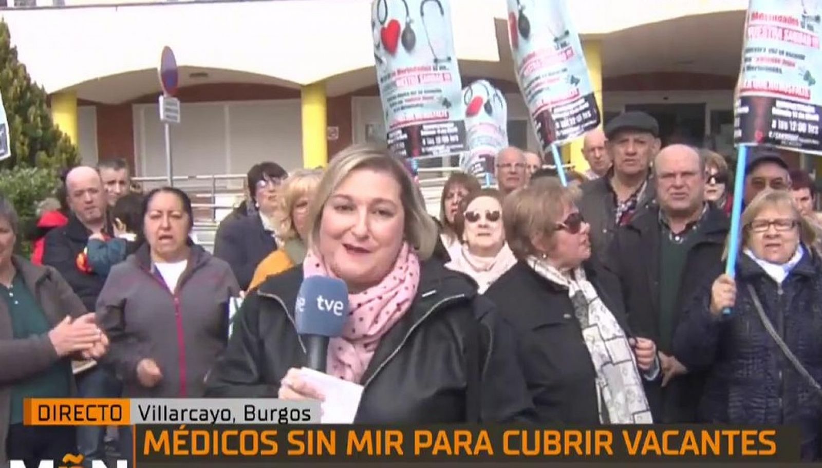 La Mañana - Los vecinos de Villarcayo protestan por las escasas atenciones sanitarias