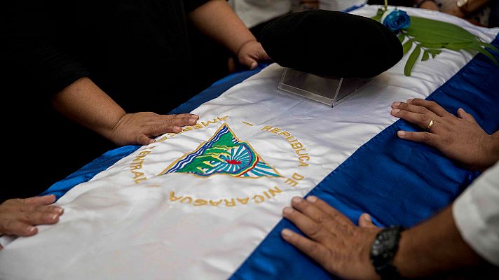 Telediario 1 - Grupo sandinista irrumpió el funeral de Ernesto Cardenal