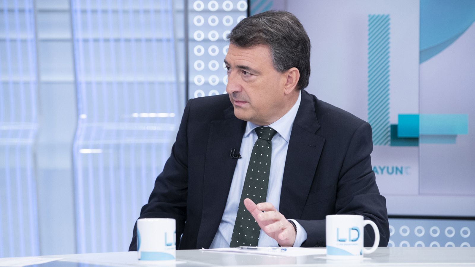 Aitor Esteban (PNV) defiende la gestión del Gobierno vasco en la crisis de Zaldibar - RTVE.es