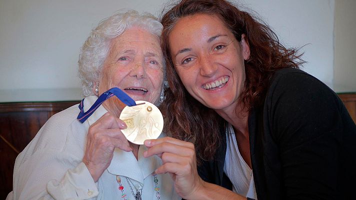 Baloncesto en RTVE - 'La niña del gancho', la historia de la pionera del baloncesto español