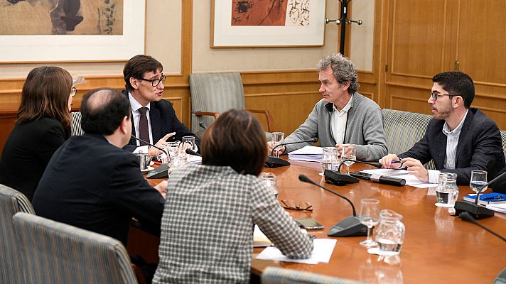 Telediario 1 - Moncloa corrige a Trabajo: Sanidad es quien marca las pautas contra el coronavirus