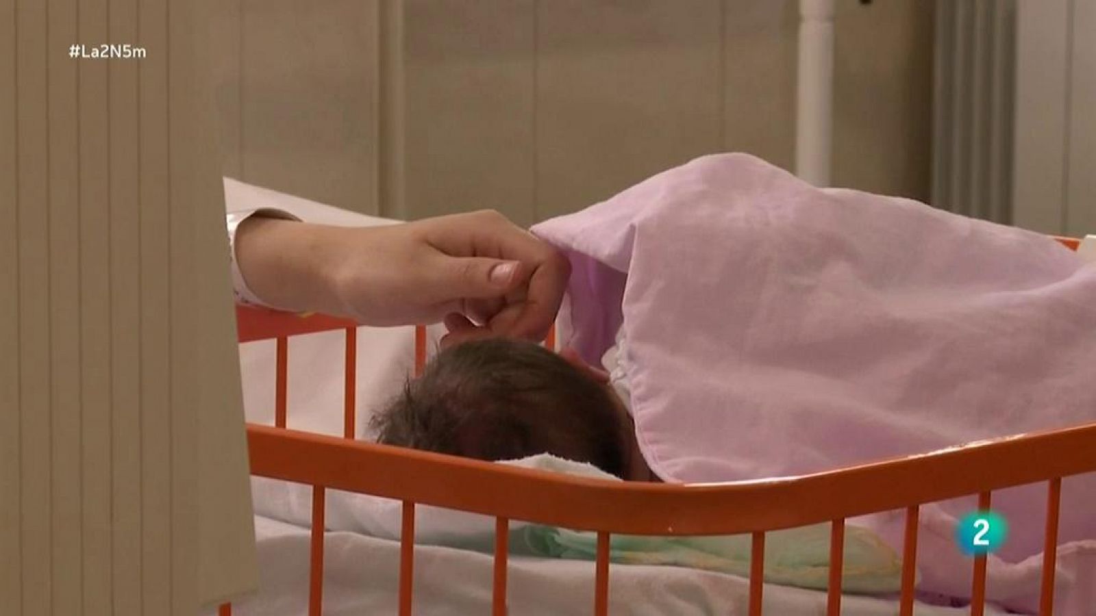 Serbia quiere compensar a las familias víctimas del robo de bebés