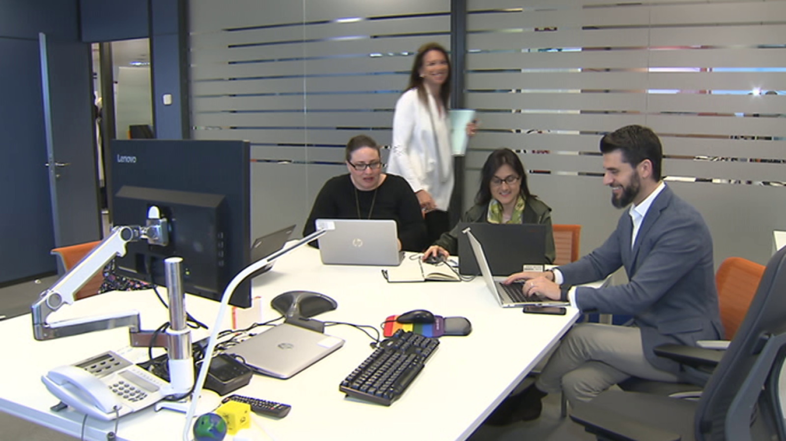 Aquí hay trabajo - 06/03/20 - ver ahora