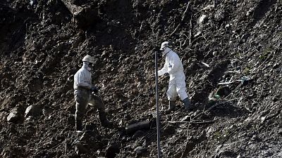 Homenaje a los dos trabajadores sepultados en el derrumbe en el vertedero de Zaldibar