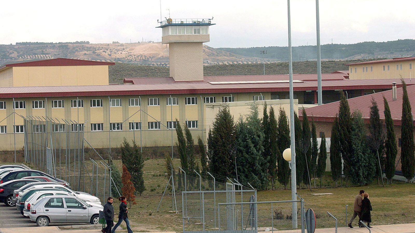 Una trabajadora de un jardín de infancia, primer positivo en coronavirus en una cárcel