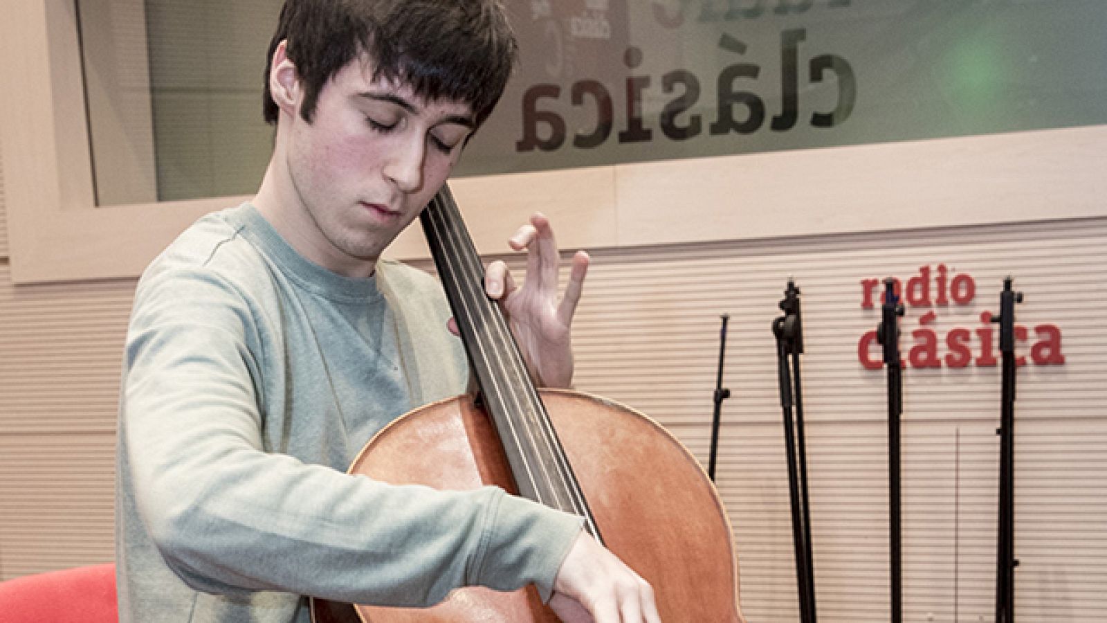 Guillem Vega (Cassadó, Schumann y Brahms) - ver ahora