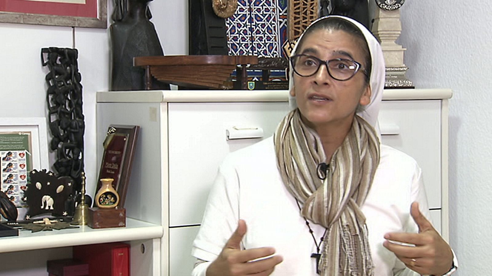 Testimonio - Por una promoción integral de la mujer - ver ahora