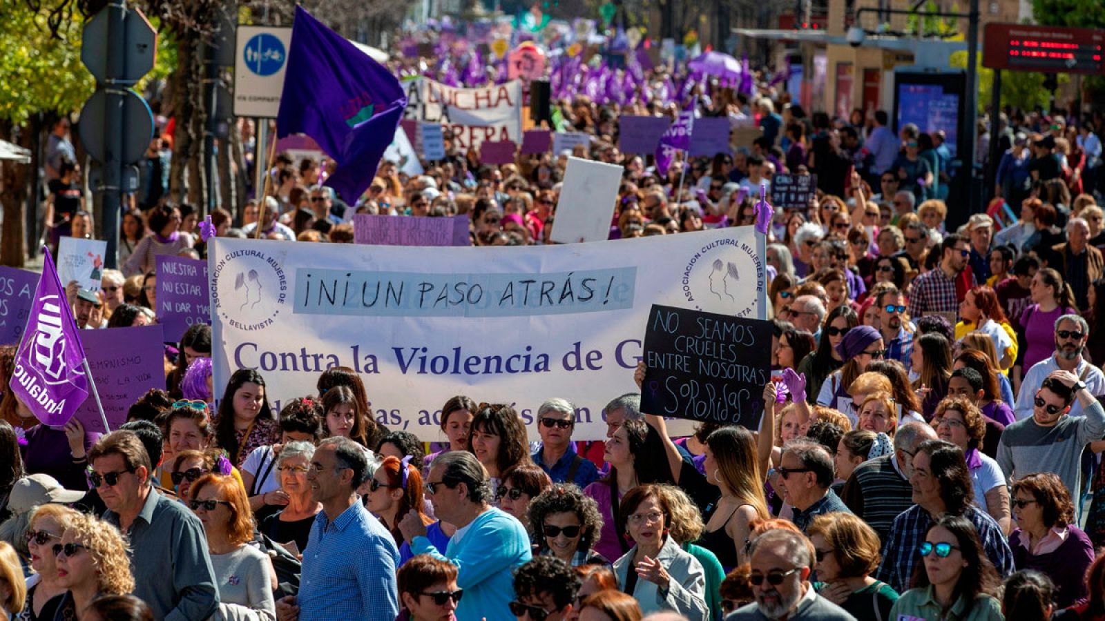 Día de la Mujer: Cientos de concentraciones feministas de toda España dan el pistoletazo de salida al 8M