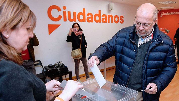 Informativo 24h - Se cierran las votaciones en Ciudadanos para elegir a su próximo líder