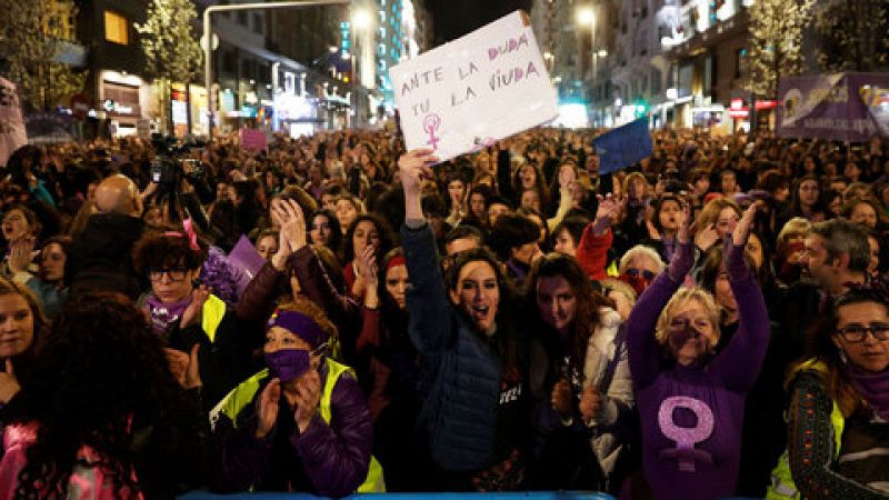 Telediario 2 en cuatro minutos - 08/03/20 - ver ahora