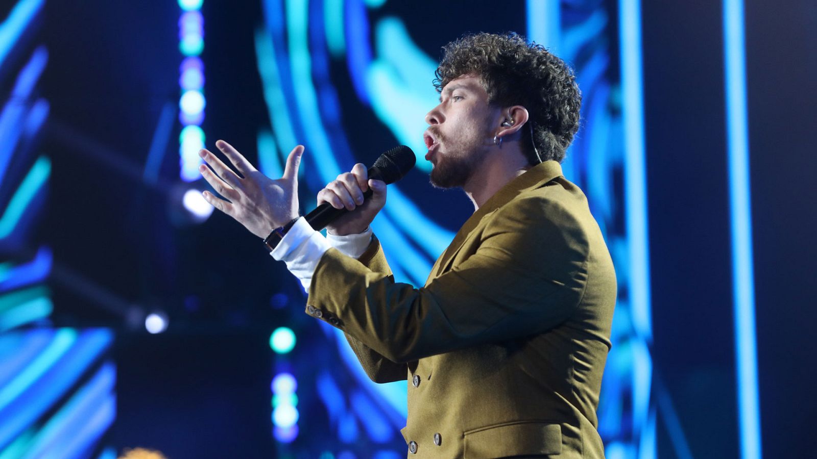 Jesús canta El alma al aire, de Alejandro Sanz, en la Gala 8 de Operación Triunfo 2020