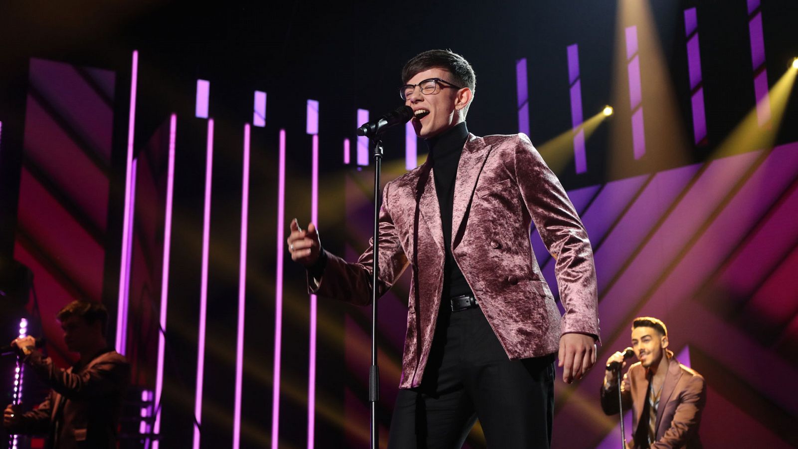 OT 2020 | Flavio canta "Man! I Feel Like a Woman!" en la Gala 8 de Operación Triunfo 2020