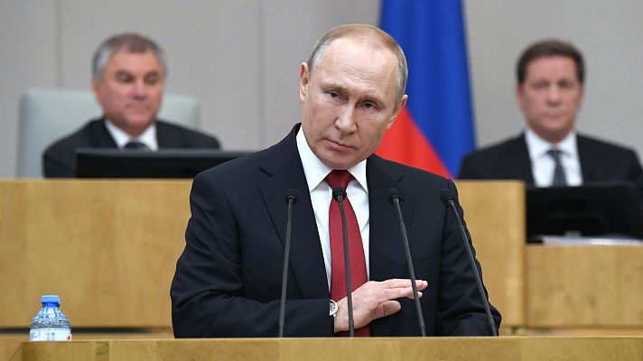 La Duma aprueba que Putin pueda seguir de presidente en 2024