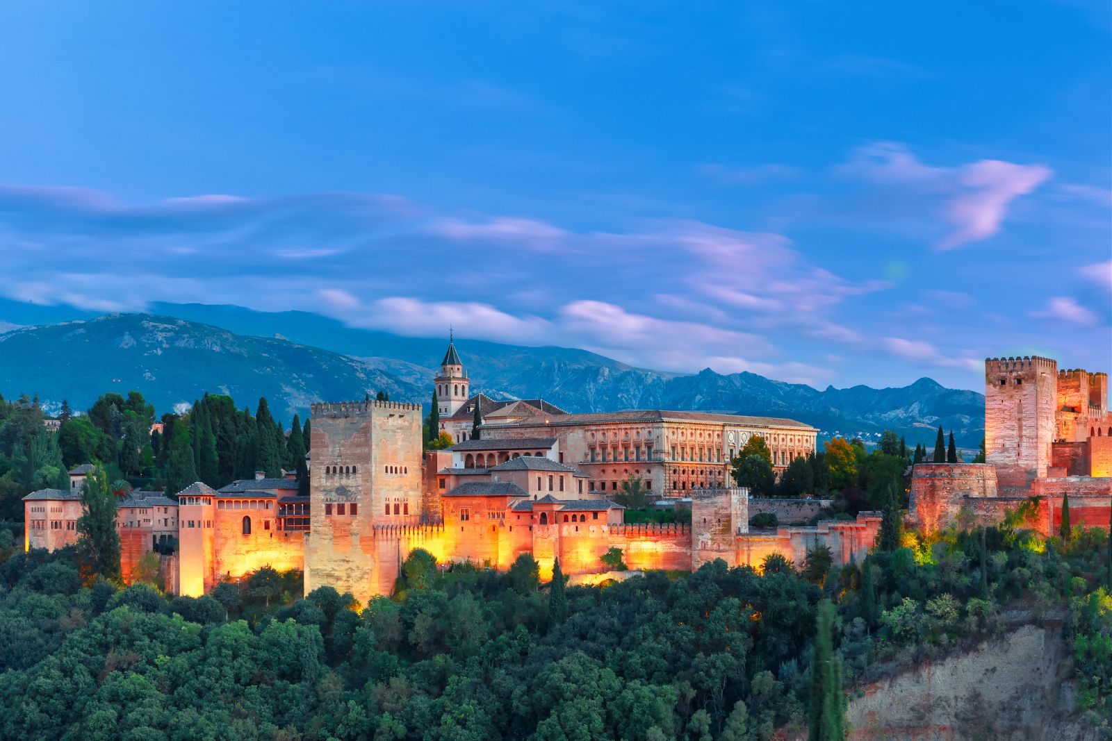 Semana santa de granada - España Directo | Ver