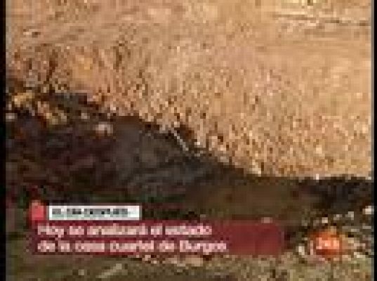  - Los peritos evalúan la casa cuartel